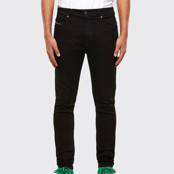 Diesel - D-Istort 096EF Super Skinny Jeans in Black