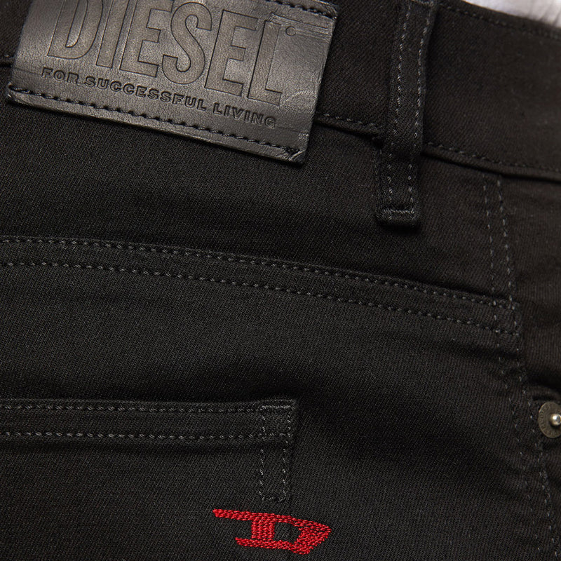 Diesel - D-Istort 096EF Super Skinny Jeans in Black - Nigel Clare