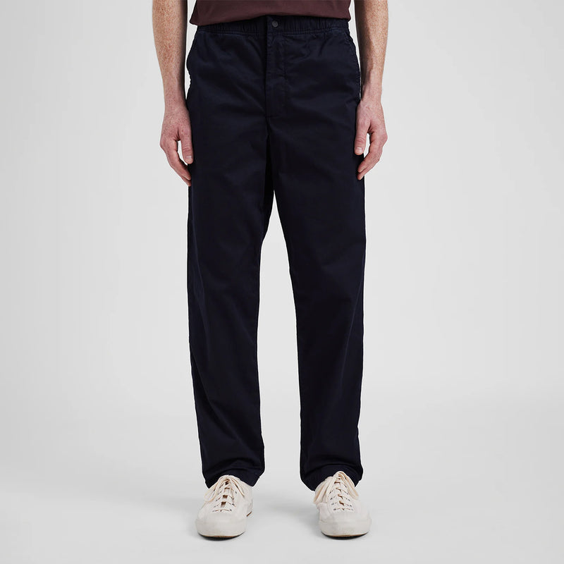 Norse Projects - Ezra Light Stretch Pants in Navy