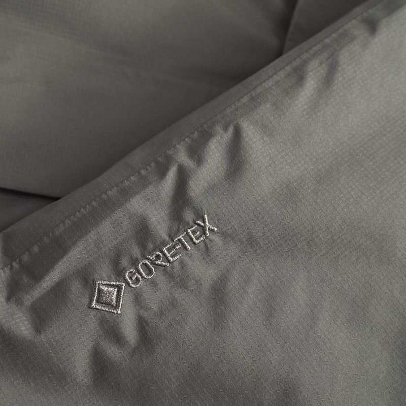 Norse Projects - FYN 4.0 Gore-Tex Jacket in Olive Night
