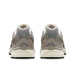 Saucony - ProGrid Omni 9 Trainers in Grey