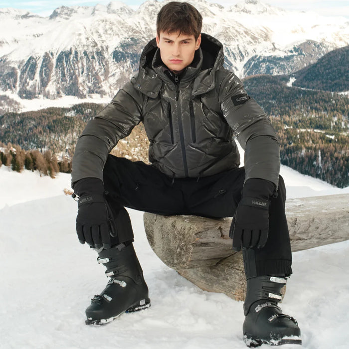 FRESH: MACKAGE