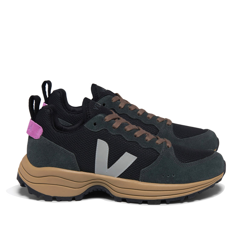 Veja - Venturi II Trainers in Black/Oxford Grey/Dune